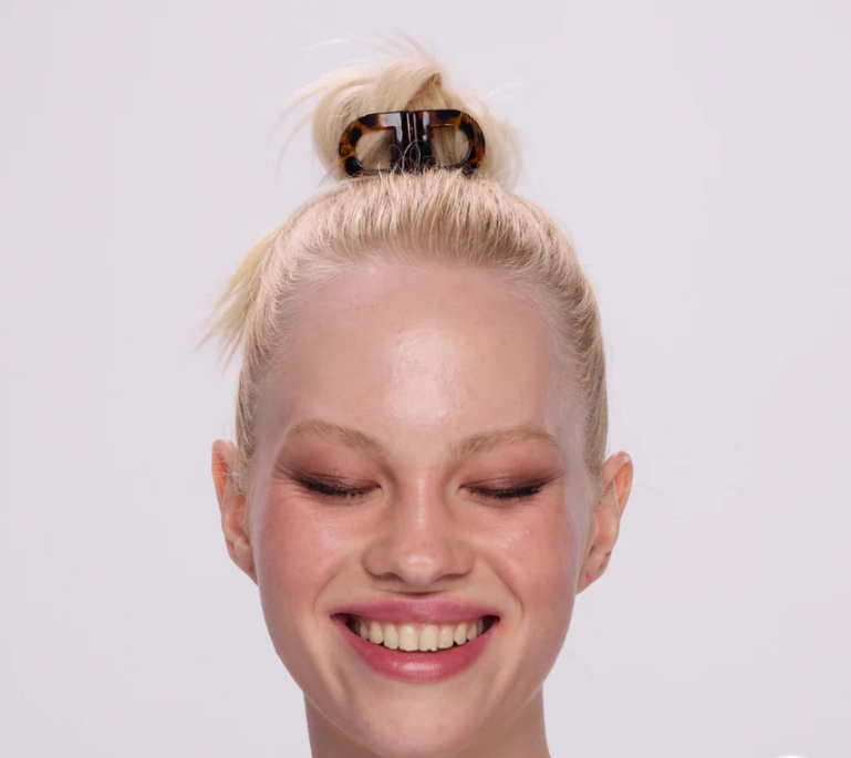 2Pcs Premium Magnetic Hair Claw Clips.